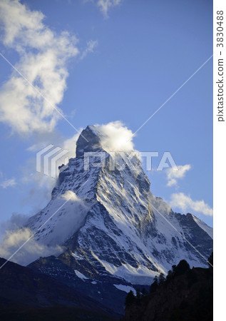 馬特宏峰穿著雲 3830488