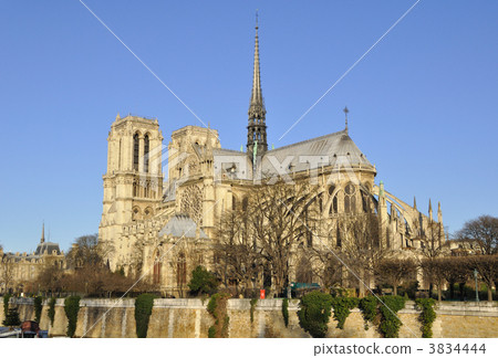 巴黎圣母院 3834444