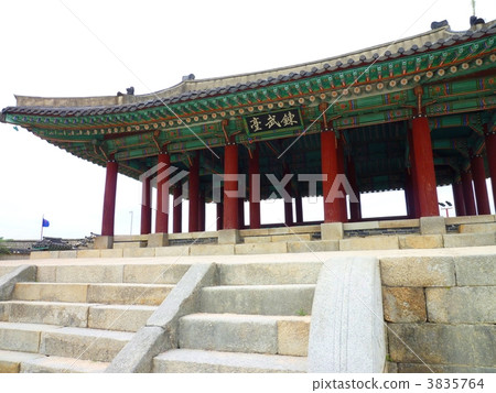 Suwon Hwaseong Fortress Korea 3835764