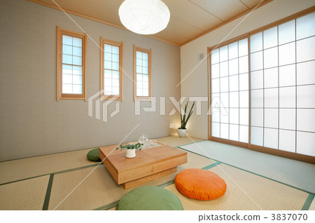 Japanese-style room in a newly built home 3837070