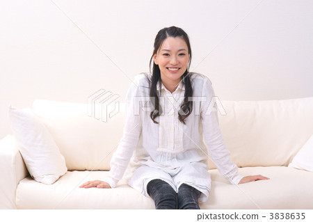 年輕的女士 年輕的女士 3838635