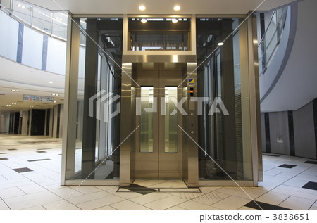 電梯廳 3838651