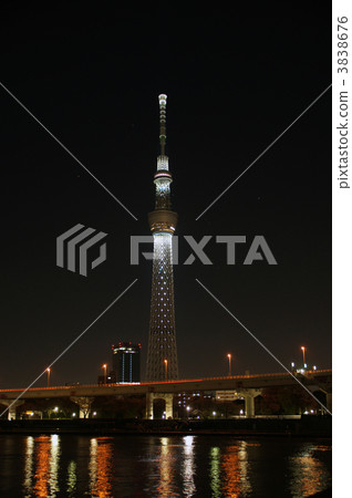 Skytree light up 3838676