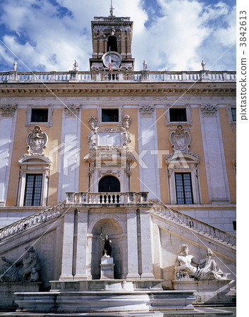 坎皮多羅廣場的羅馬市政廳 3842613