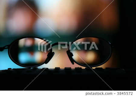 glasses 3845572