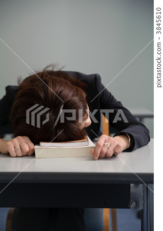 face down, prone position, suit 3845610