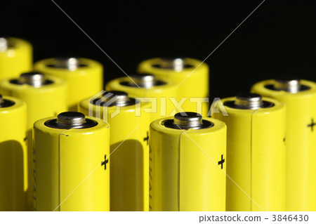 battery 3846430