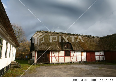 farm detail 3846433