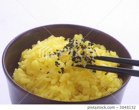 Yellow rice 3848132