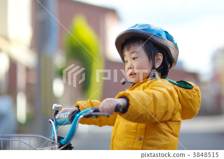 嬰兒騎自行車 3848515