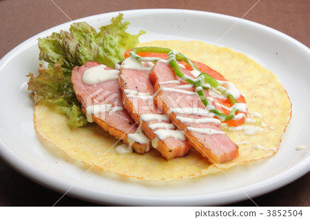 Bacon crepe 3852504