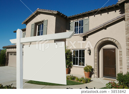 Blank Real Estate Sign & New Home 3853842