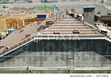 New Home Construction Site Roof 3853968