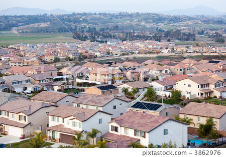 Neighborhood Roof Tops View 3862976