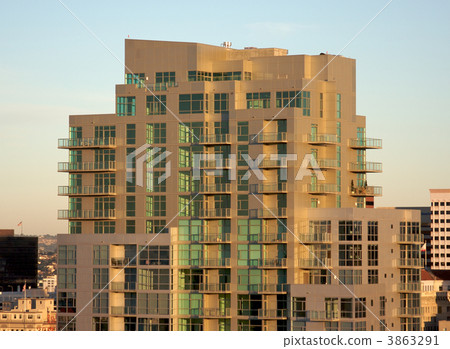 Downtown Apartments 3863291