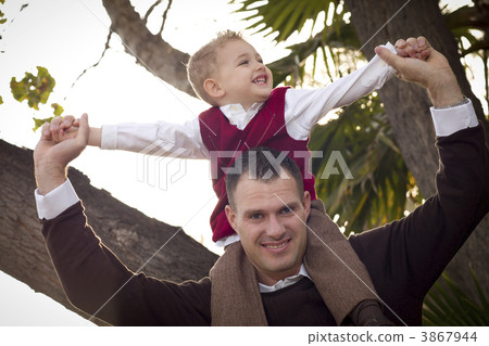 Handsome Father and Son in the Park Handsome Father and Son in the Park 3867944