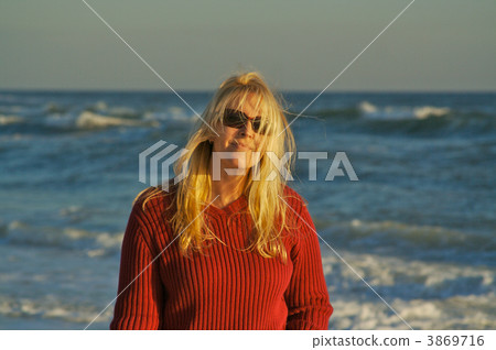 Beautiful on the Beach Beautiful on the Beach 3869716
