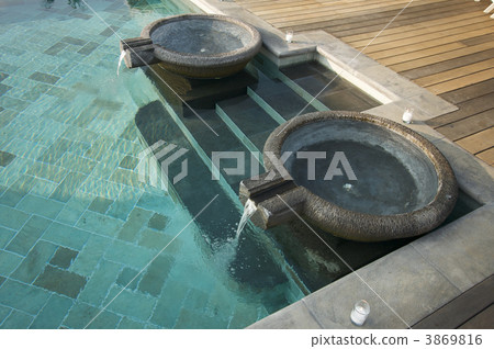 Exotic Pool Fountains 3869816