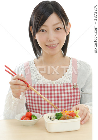 做午餐的婦女 做午餐的婦女 3872270