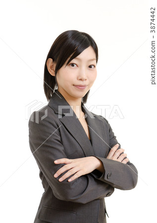 A woman in a suit 3874442