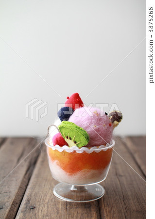 孩子製作的羊毛氈凍糕 - 手工藝品圖片 3875266