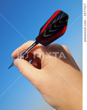 Blue sky and darts Blue sky and darts 3877427