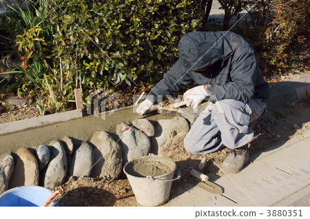 Finish with gold iron Finish with gold iron 3880351