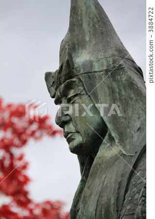 Uesugi Kenshin statue 3884722