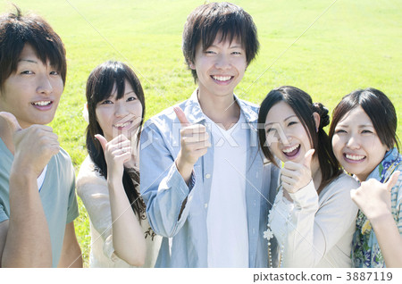 Young people smiling at the meadow 3887119