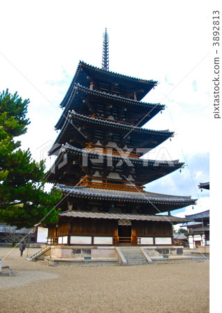 法隆寺的“五層塔”（奈良縣生駒郡斑鳩町） 3892813