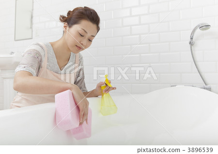 洗澡的婦女 洗澡的婦女 3896539