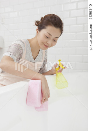 洗澡的婦女 洗澡的婦女 3896540