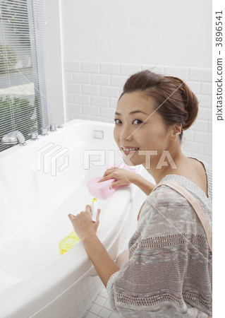 洗澡的婦女 洗澡的婦女 3896541