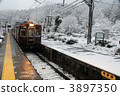 nose electric railway, osaka prefecture, snow scene 3897350