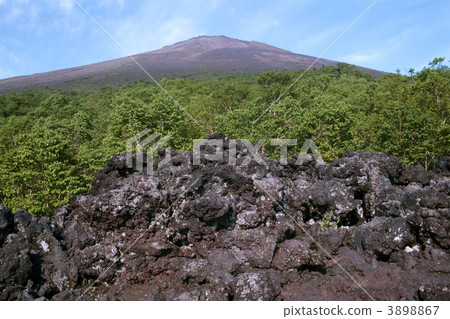 Iwateyama · Burning lava flow Iwateyama · Burning lava flow 3898867