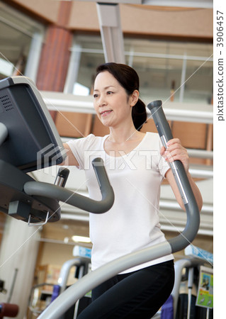 training, workout, walking 3906457