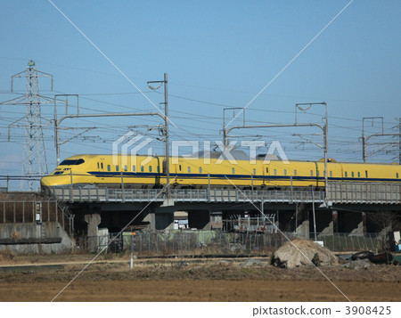 Yellow goes Yellow goes 3908425
