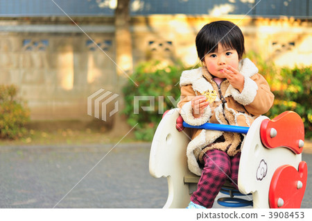 Daughter's face 4 Daughter's face 4 3908453
