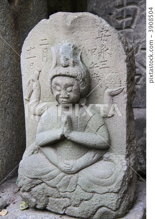 "Kaigan Kannon" in the Kiyosumi garden "Kaigan Kannon" in the Kiyosumi garden 3908504