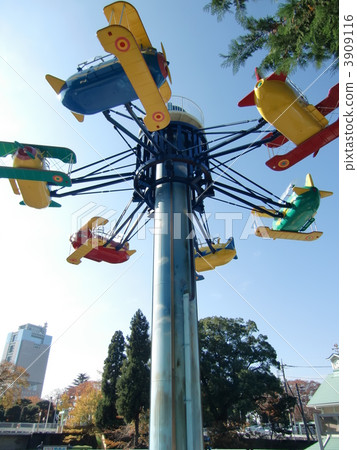 Flight tower 3909116