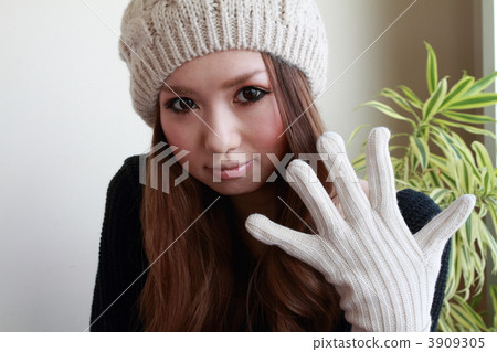 仲冬美麗的女人 3909305