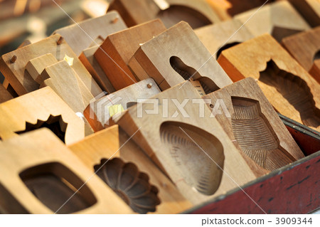 Kyo's antique Japanese confectionary making tool Kyo's antique Japanese confectionary making tool 3909344