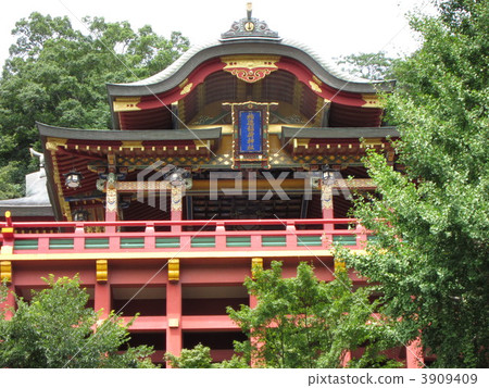 Yutoku Inari shrine 3909409