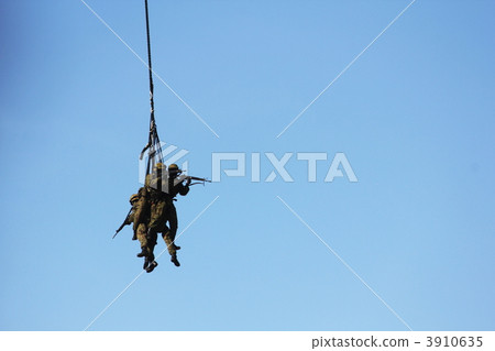 Soldier transportation by helicopter Soldier transportation by helicopter 3910635