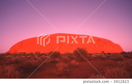 Ayers Rock Ayers Rock 3912823