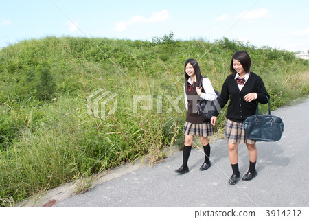 high school student, high-school student, return home 3914212