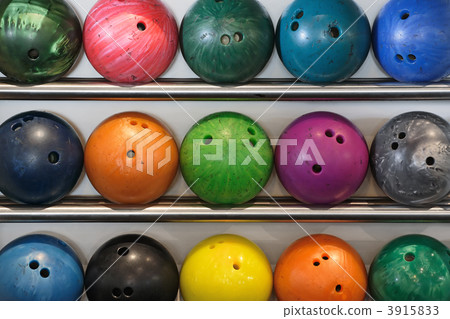 Bowling balls Bowling balls 3915833