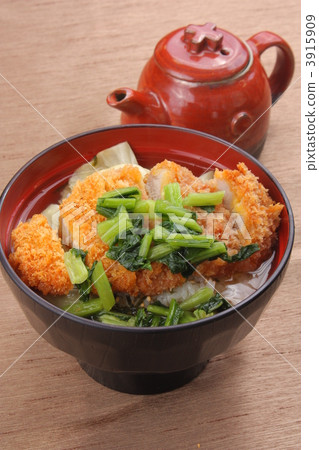 Pork cutlet chestnut Pork cutlet chestnut 3915909