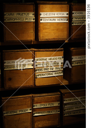 Boxes of dried medicinal herbs Boxes of dried medicinal herbs 3916196
