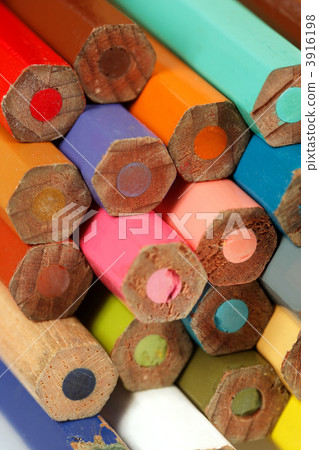 Colouring pencil ends Colouring pencil ends 3916198
